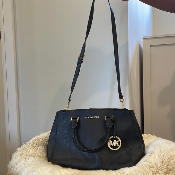 Michael Kors Crossbody bag - Picture 1 of 2